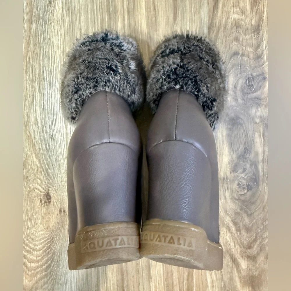 Aquatalia Brown Leather Wedge Ankle Boots with Faux Fur  Made in Italy Size 9.5